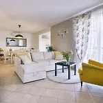 In Near & Pool