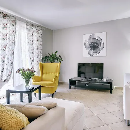 Superb Modern With Pool Villa Krnica